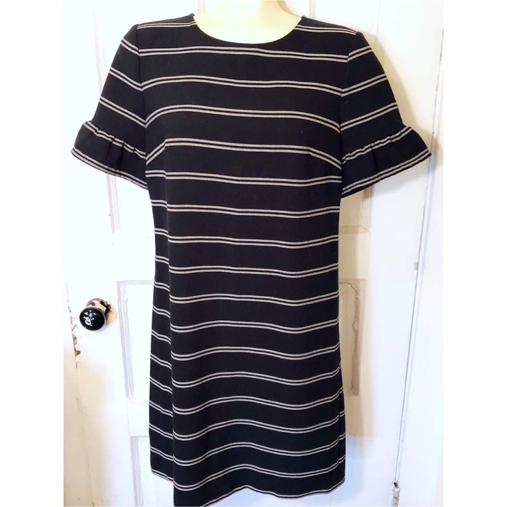 Black and White Flounced Cuff Loft Dress